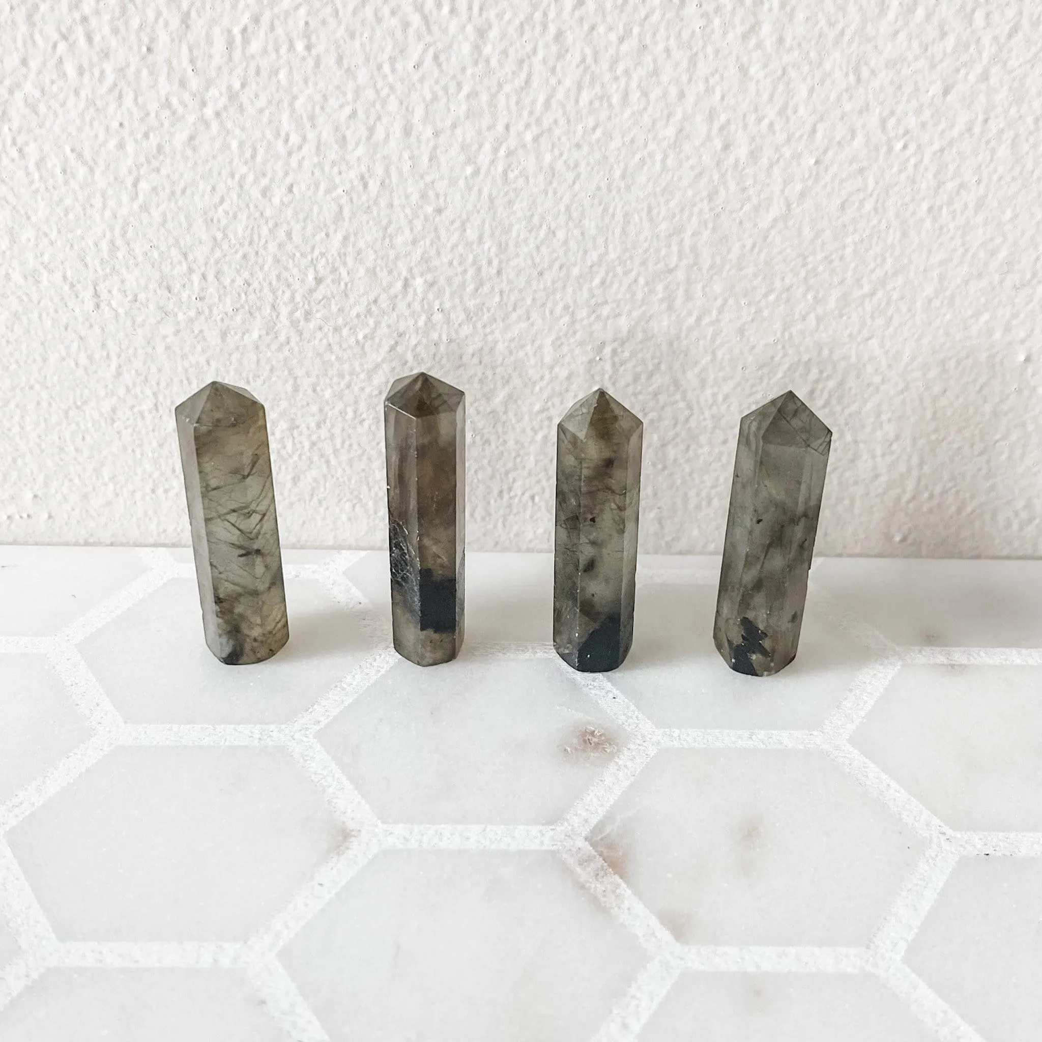 Labradorite Generator/Tower-3cm