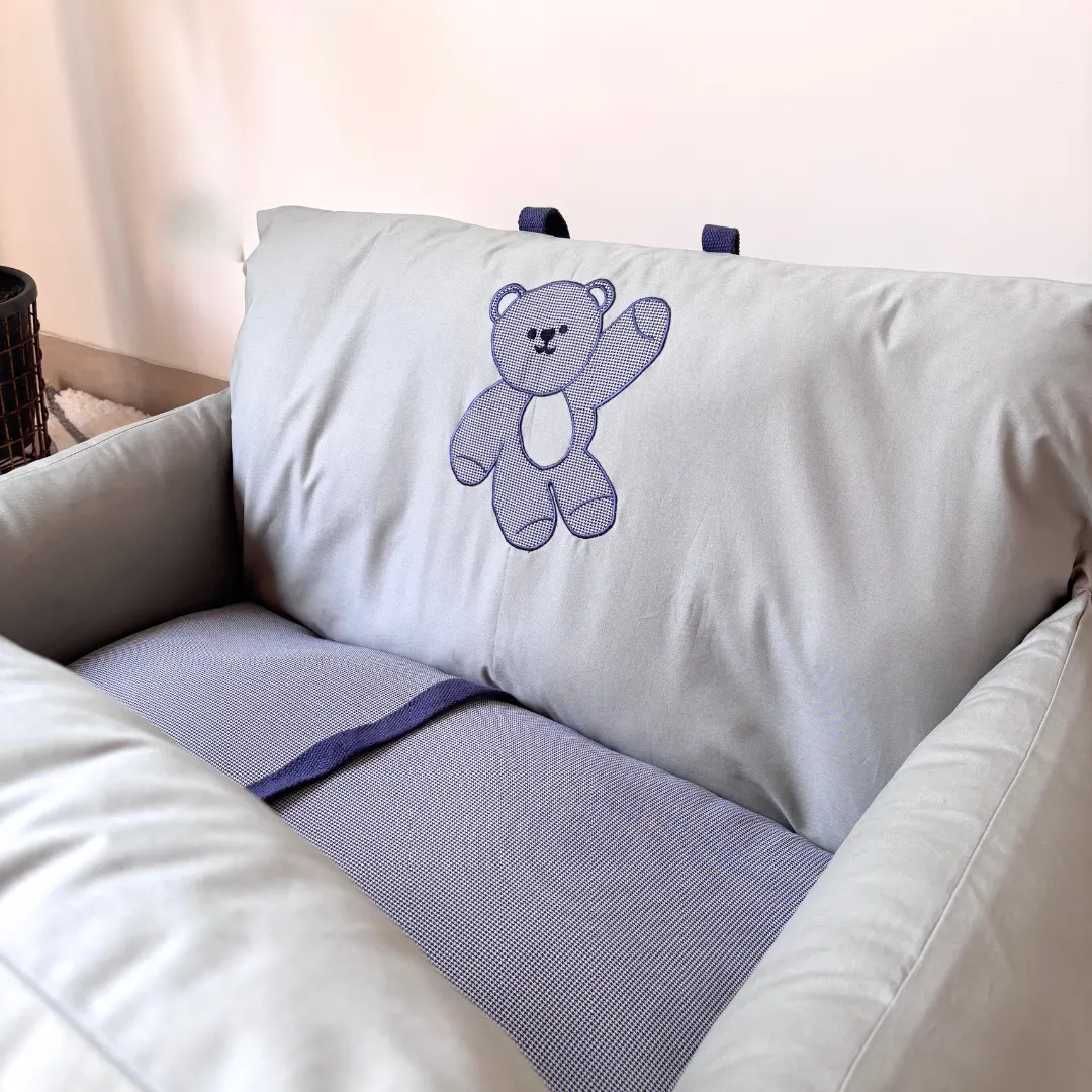 PoochMate Travel Bed for Medium Dogs : Mint & Blue Teddy