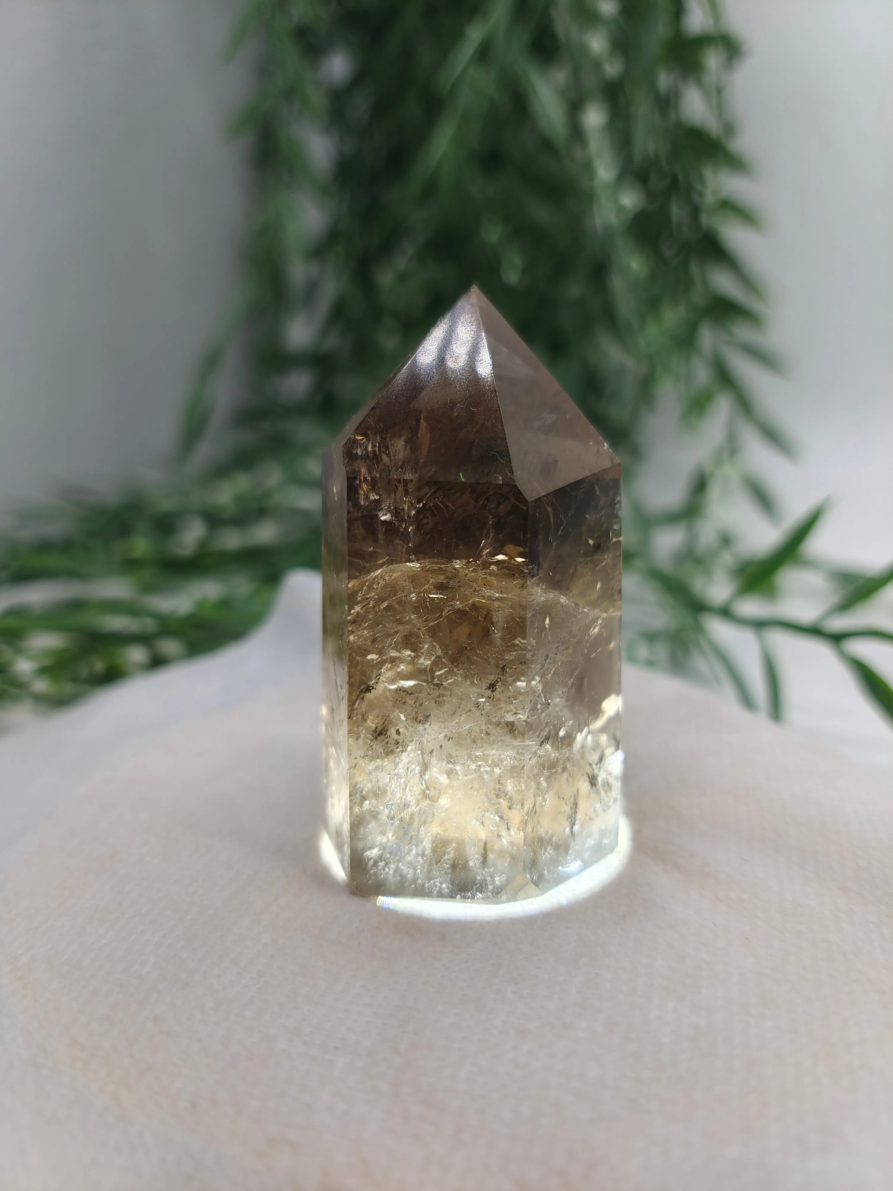 Smokey Quartz Grade AAA Generator
