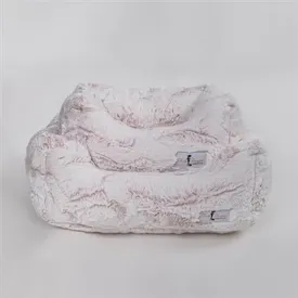 Whisper Dog Bed: Baby's Breath